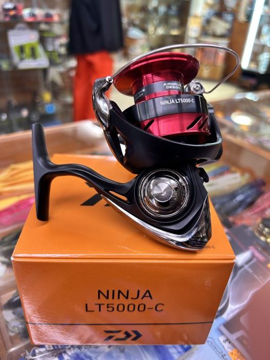 carrete daiwa ninja LT 5000 C