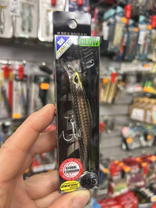 señuelo DUO SPEARHEAD RYUKI 95S WT 17gr waka mullet